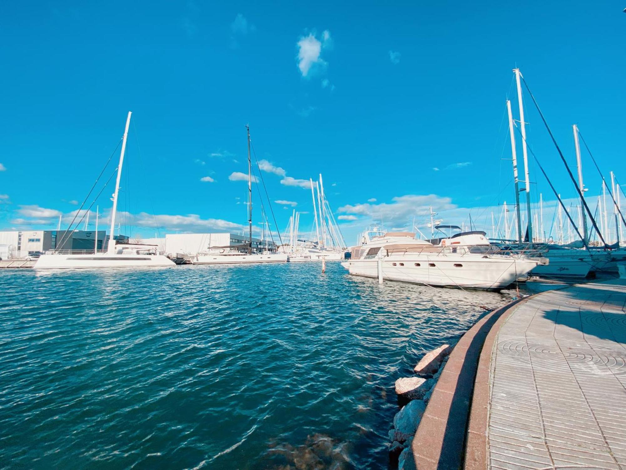 Superbe T2 Au Calme Avec Balcon Sur La Marina - 10 Apartment กาเนต์-อ็อง-รูสซียง ภายนอก รูปภาพ